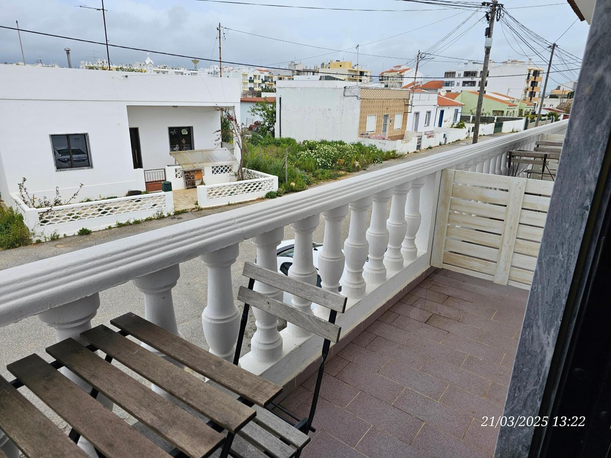 Blife Marya Private Rooms - Airport Stay Faro Ruang foto
