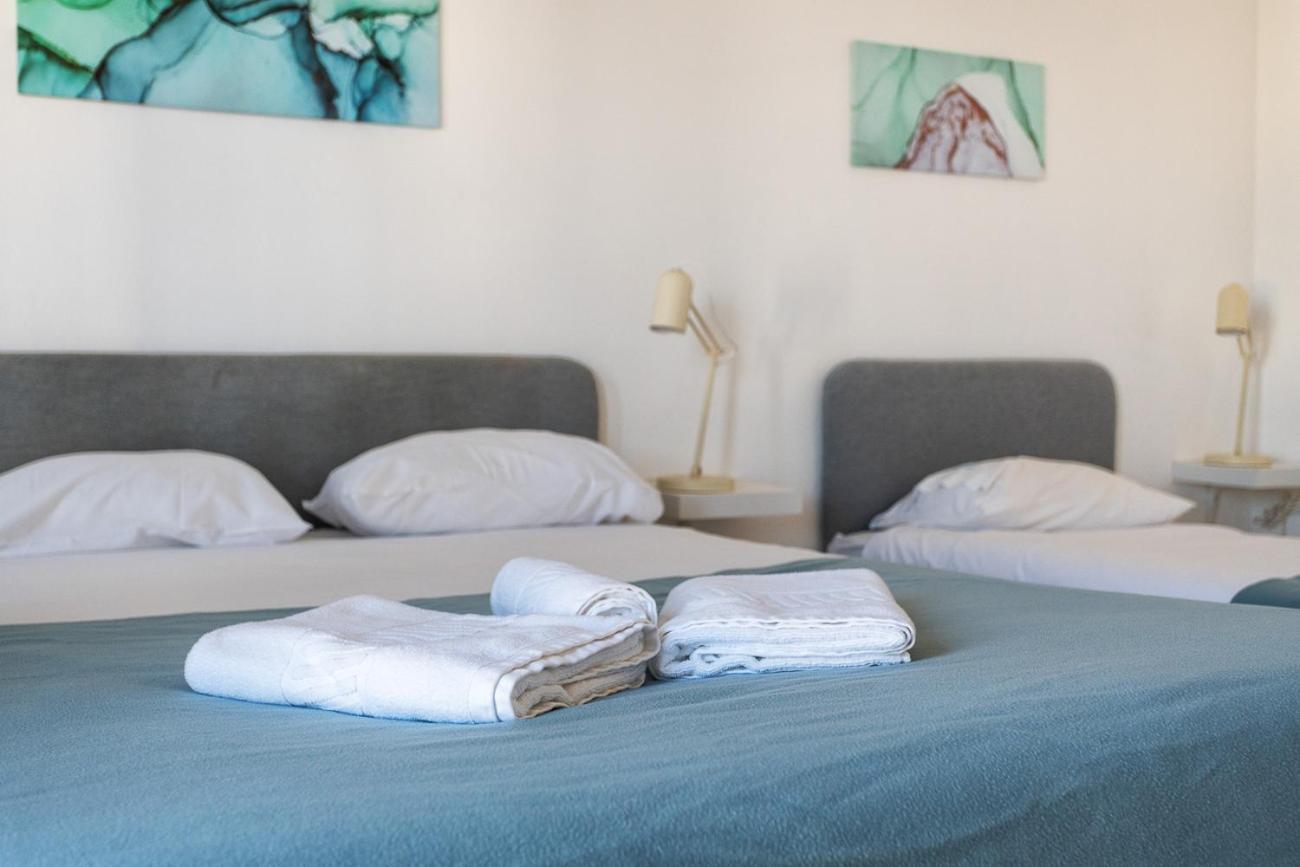 Blife Marya Private Rooms - Airport Stay Faro Ruang foto