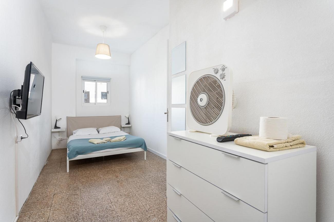 Blife Marya Private Rooms - Airport Stay Faro Ruang foto